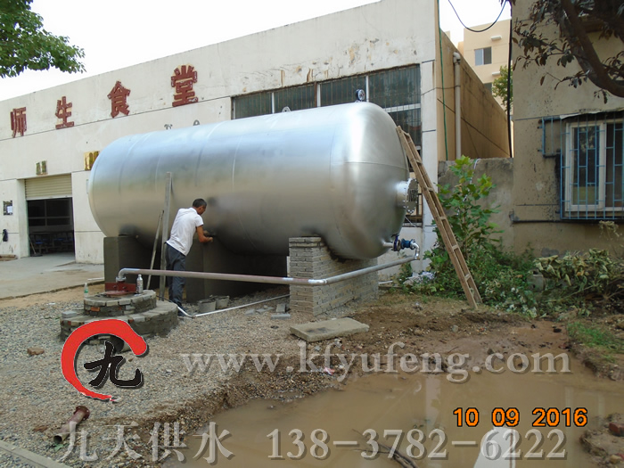 湖北襄阳20吨无塔供水设备安装现场